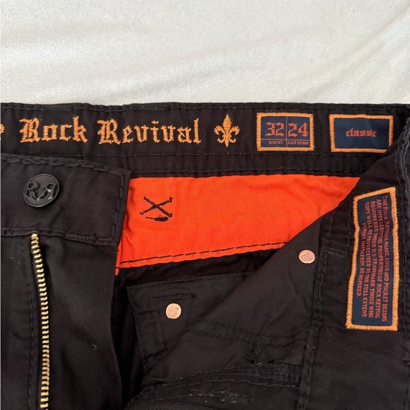 Rock Revival Dark Cargo Shorts NWT - Picture 7 of 7